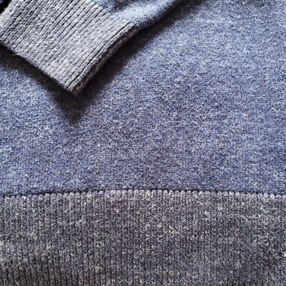 ⚪️ 3/$50 - Gap Cotton Melange Knit Sweater - Picture 5 of 6